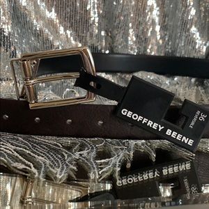 Geoffrey Beene. Reversible leather belt Size 36